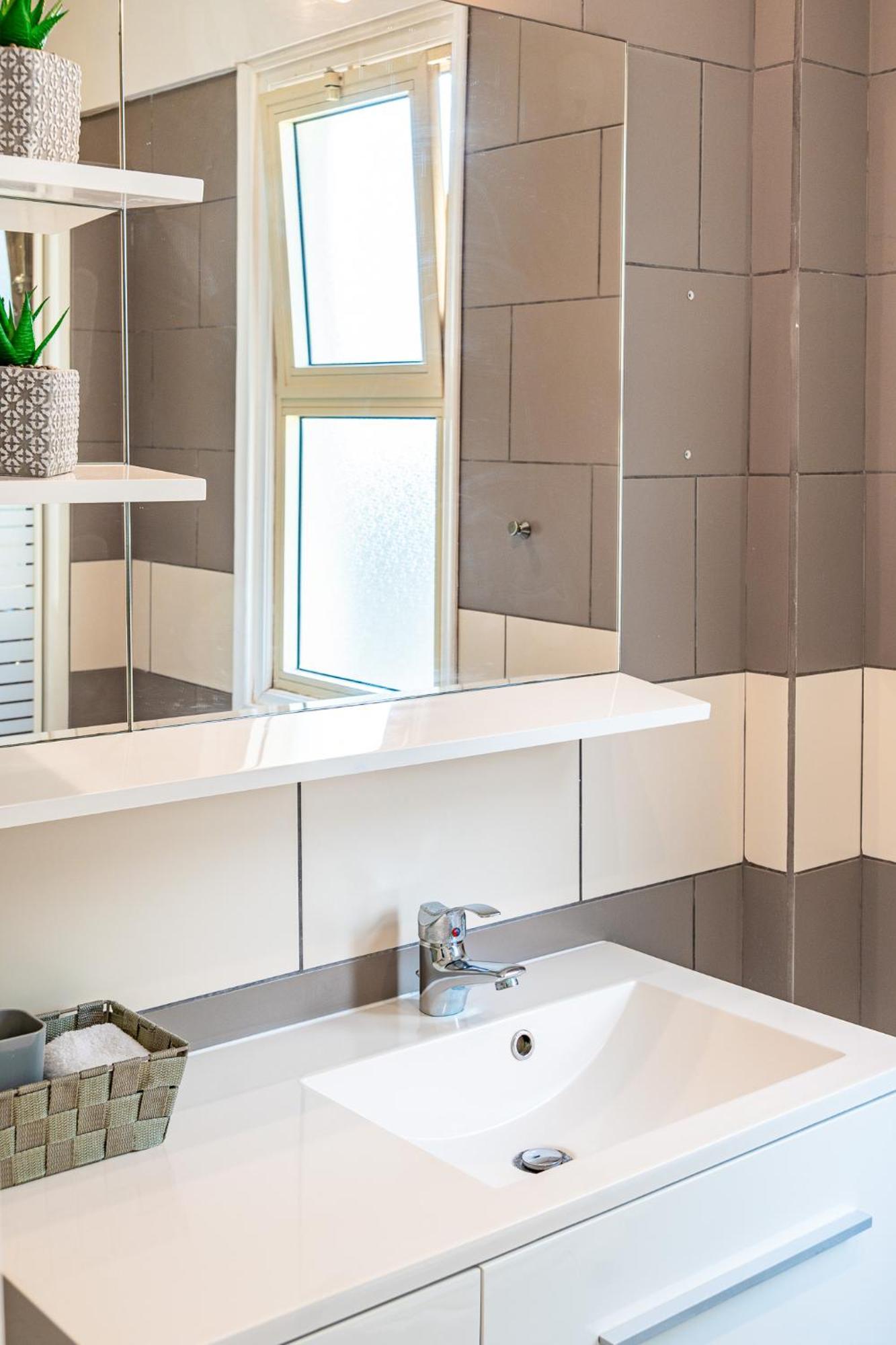Beach Front Villa Mer Blu By Ezoria Villas Korall-öböl Kültér fotó